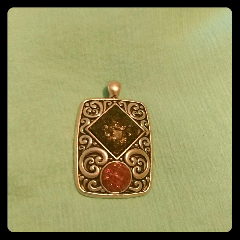 Pendent